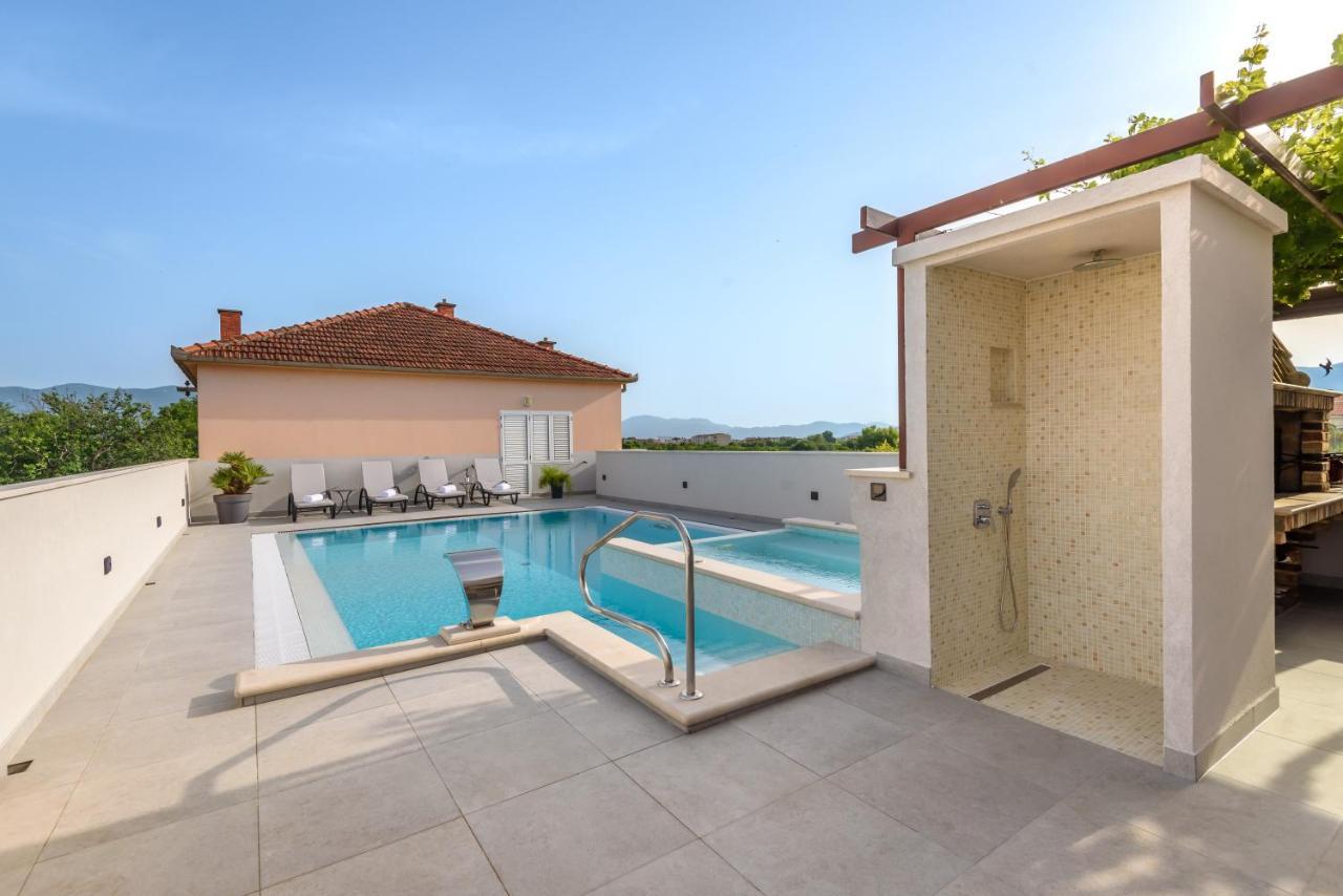 Neretva Valley Apartments - Heated Pool Metković 외부 사진